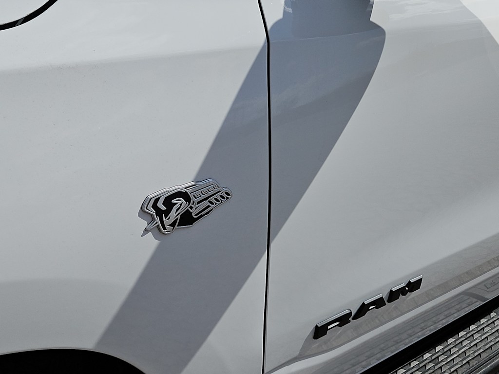 Thumbnail: 2026 RAM 1500 - 7