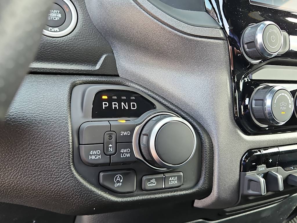 Thumbnail: 2026 RAM 1500 - 15