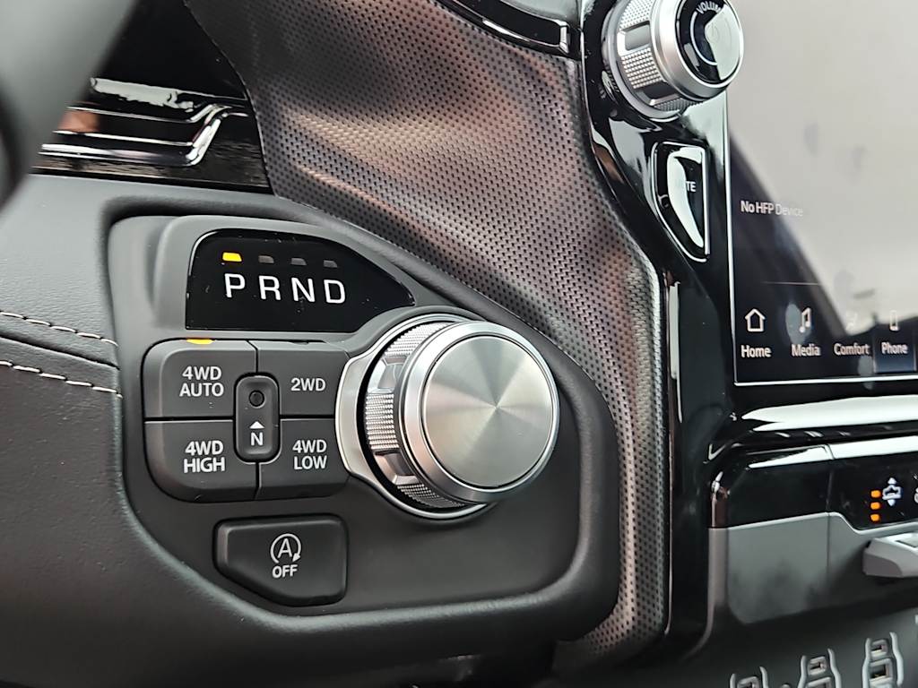 Thumbnail: 2026 RAM 1500 - 13