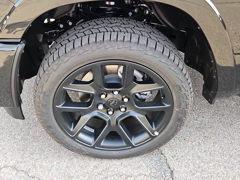 Thumbnail: 2026 RAM 1500 - 8