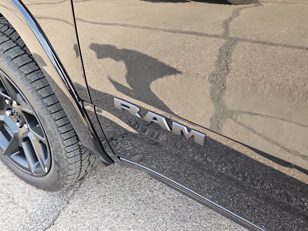 Thumbnail: 2026 RAM 1500 - 7