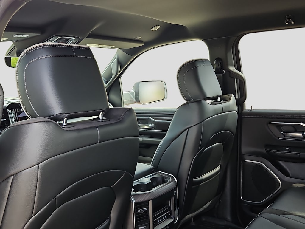 Thumbnail: 2026 RAM 1500 - 10