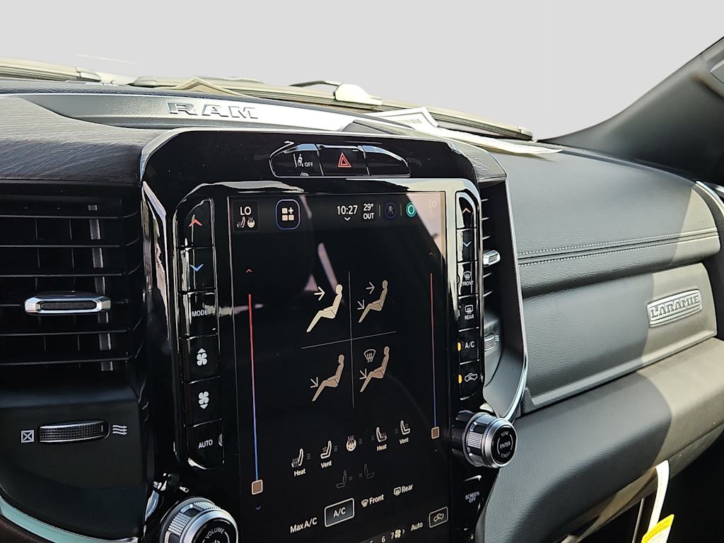 Thumbnail: 2026 RAM 1500 - 11
