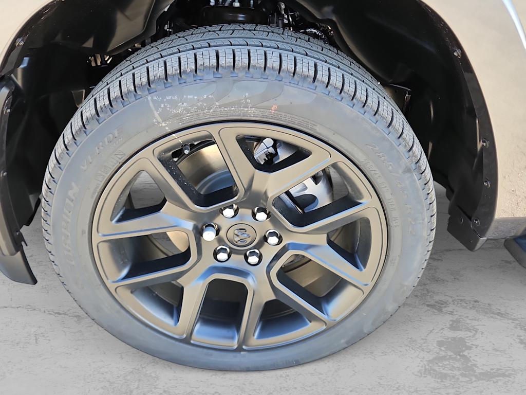 Thumbnail: 2026 RAM 1500 - 8