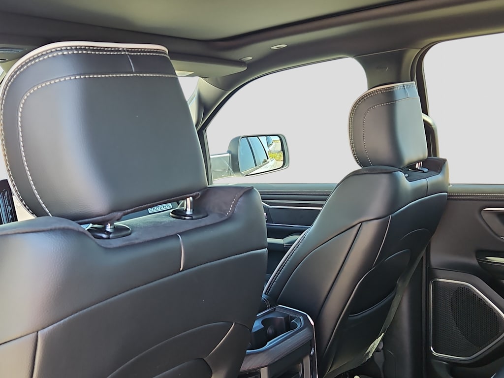 Thumbnail: 2026 RAM 1500 - 9