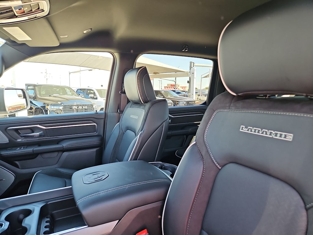 Thumbnail: 2026 RAM 1500 - 10