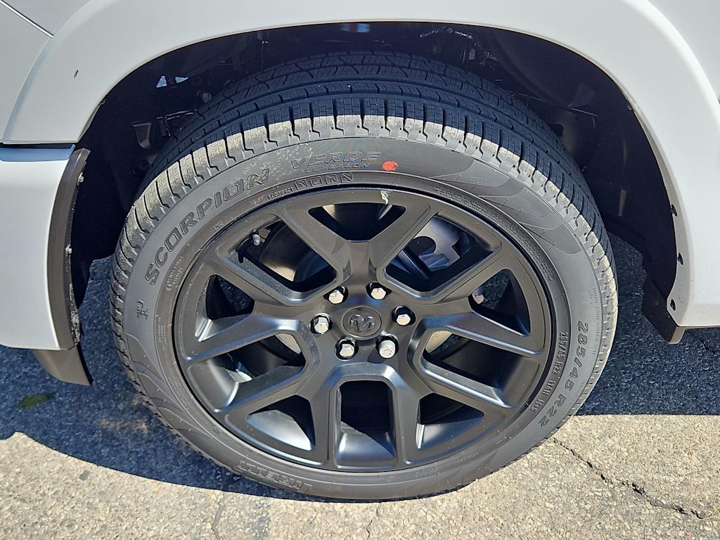 Thumbnail: 2026 RAM 1500 - 8