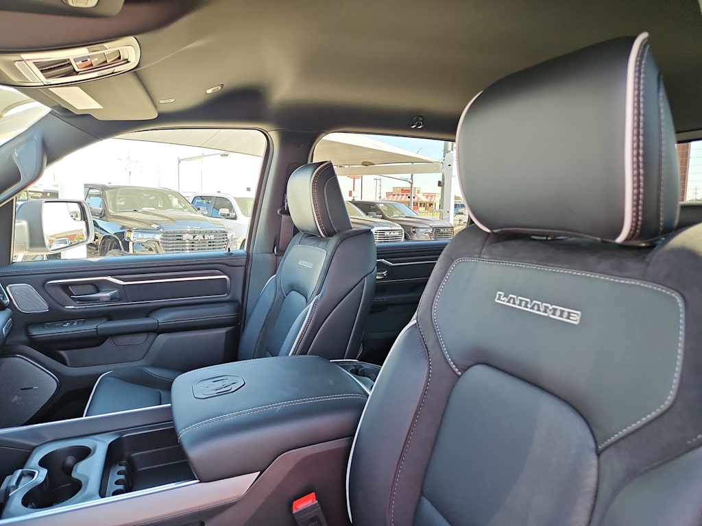 Thumbnail: 2026 RAM 1500 - 25