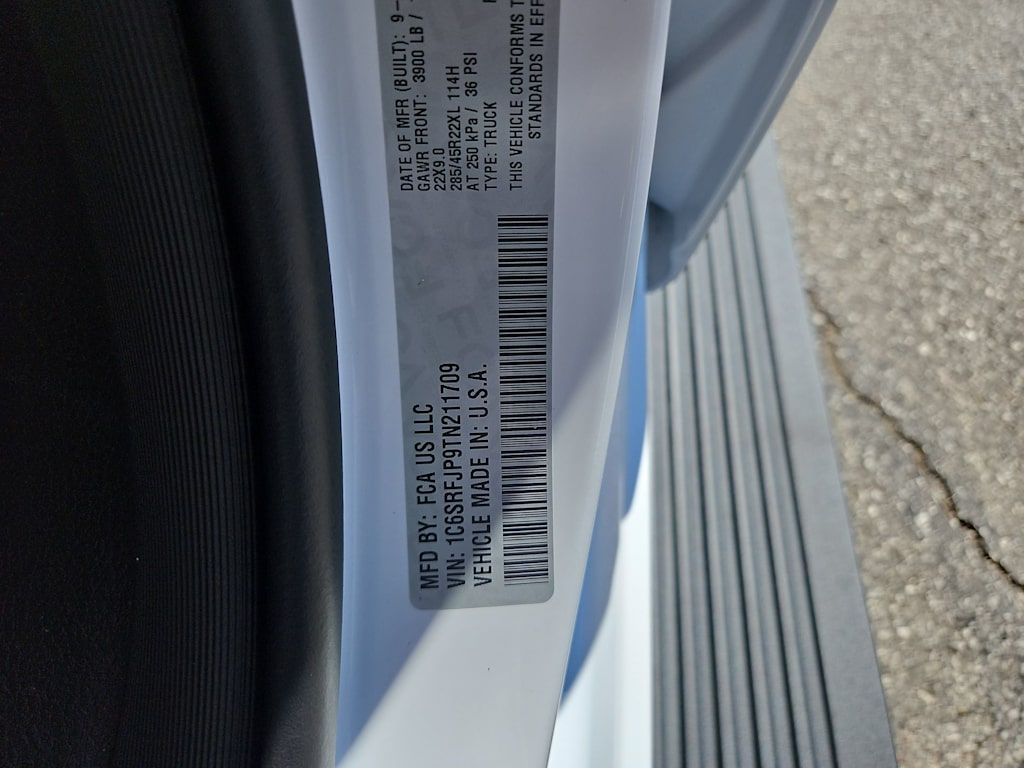 Thumbnail: 2026 RAM 1500 - 18