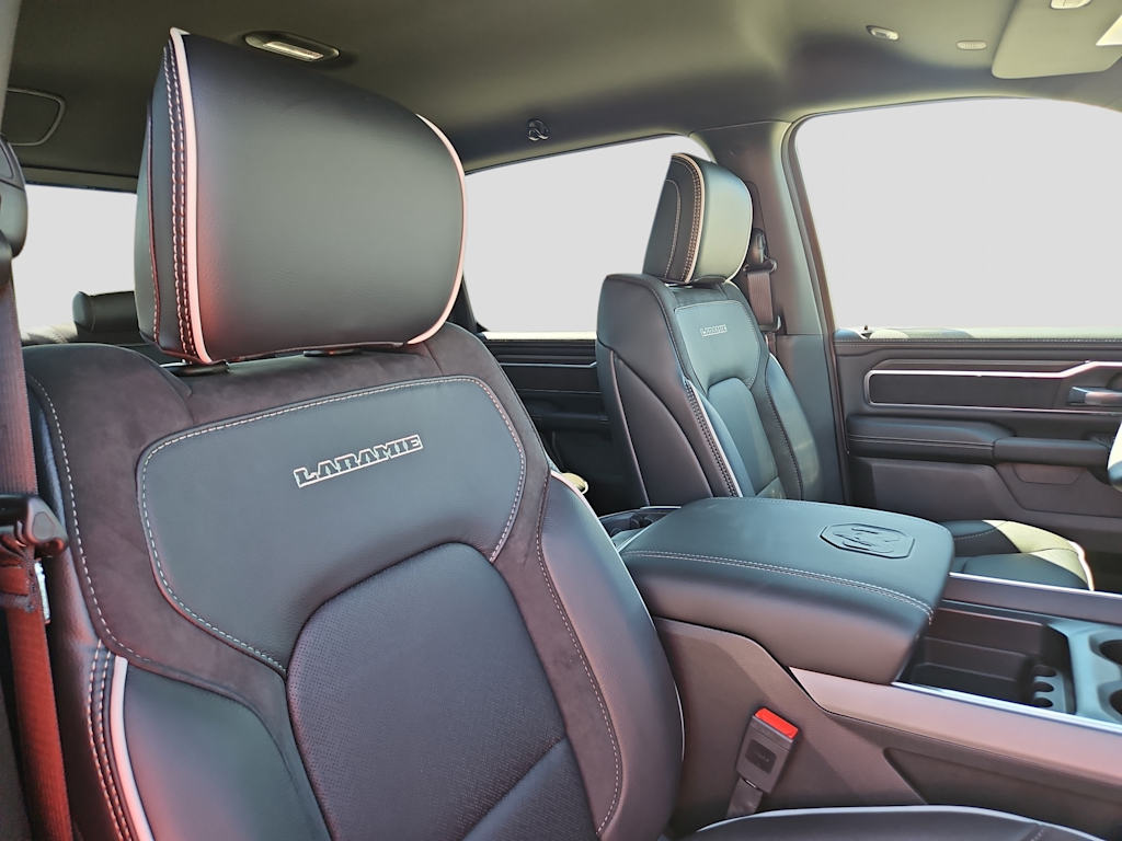 Thumbnail: 2026 RAM 1500 - 8