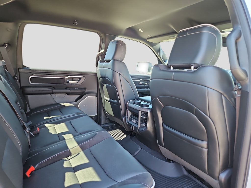 Thumbnail: 2026 RAM 1500 - 10