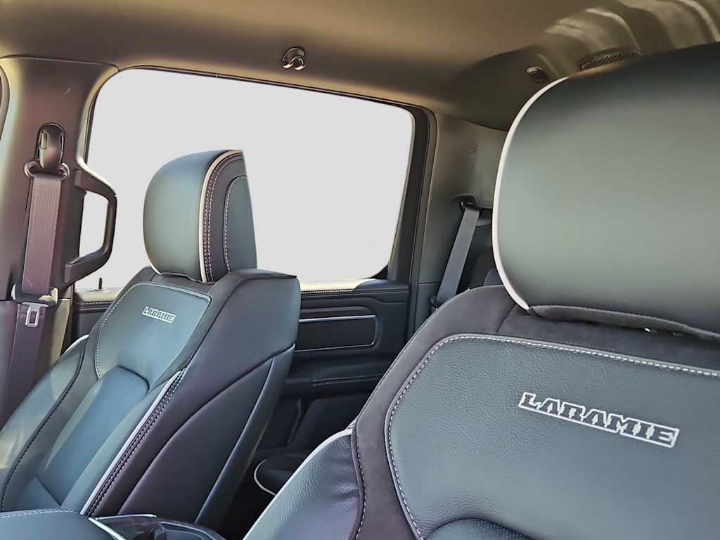 Thumbnail: 2026 RAM 1500 - 10