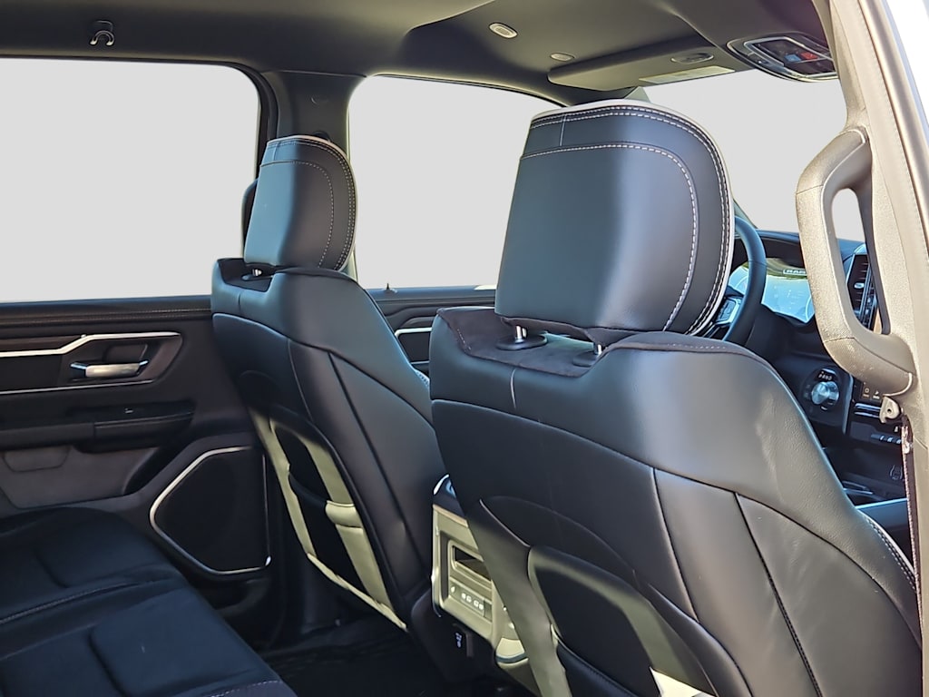 Thumbnail: 2026 RAM 1500 - 10