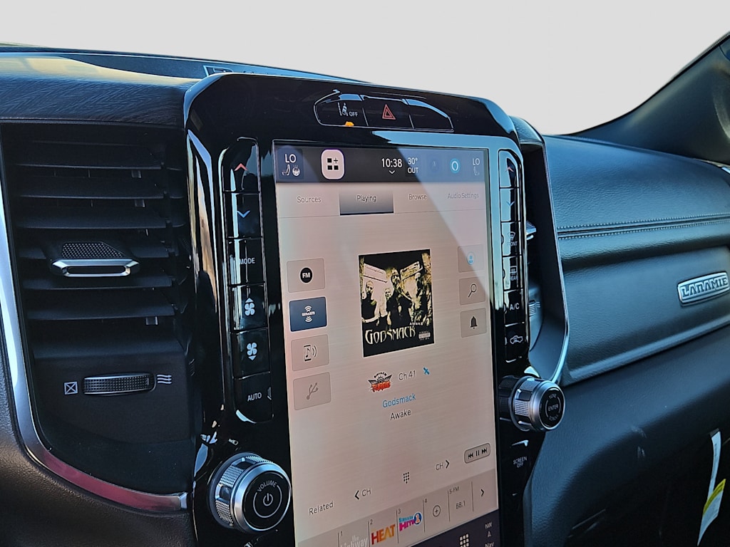 Thumbnail: 2026 RAM 1500 - 25