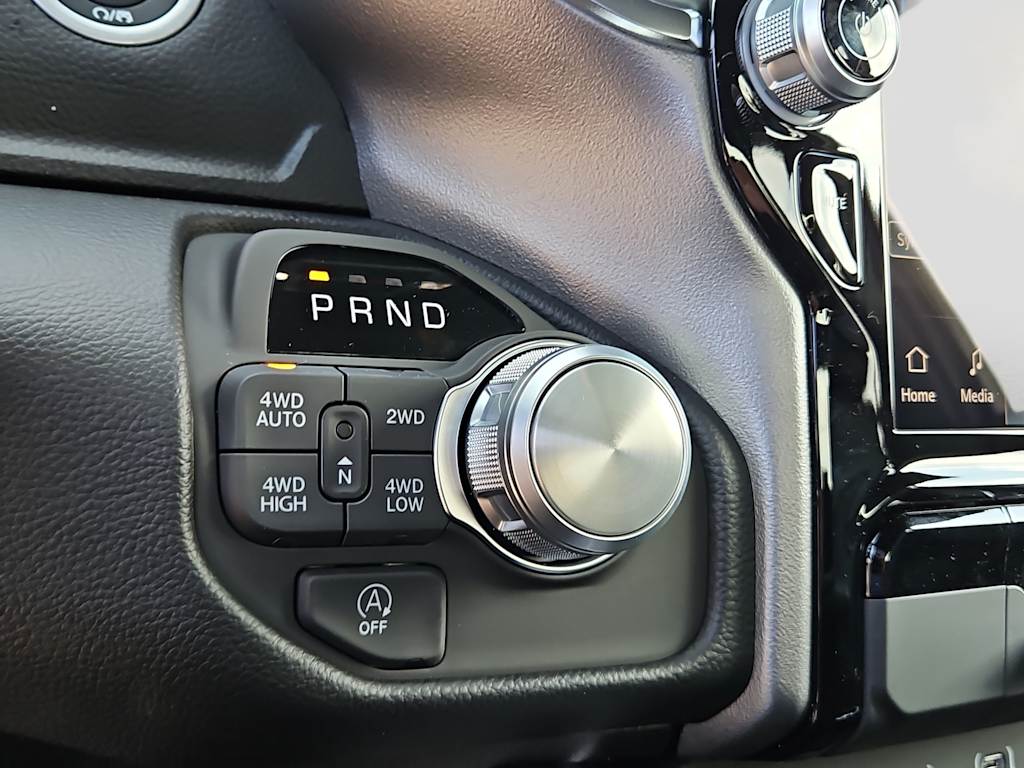 Thumbnail: 2026 RAM 1500 - 10