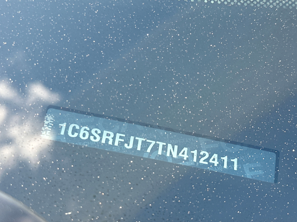 Thumbnail: 2026 RAM 1500 - 17