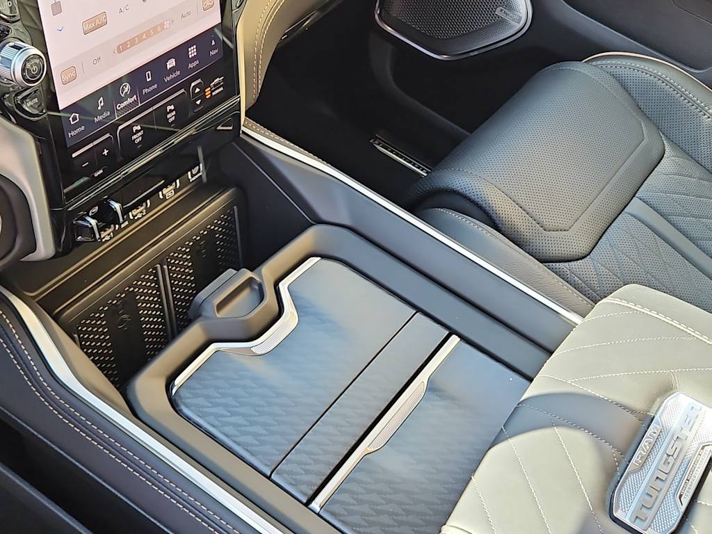 Thumbnail: 2026 RAM 1500 - 14