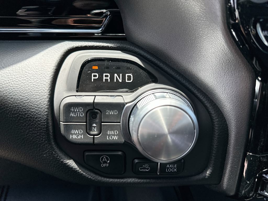 Thumbnail: 2026 RAM 1500 - 28