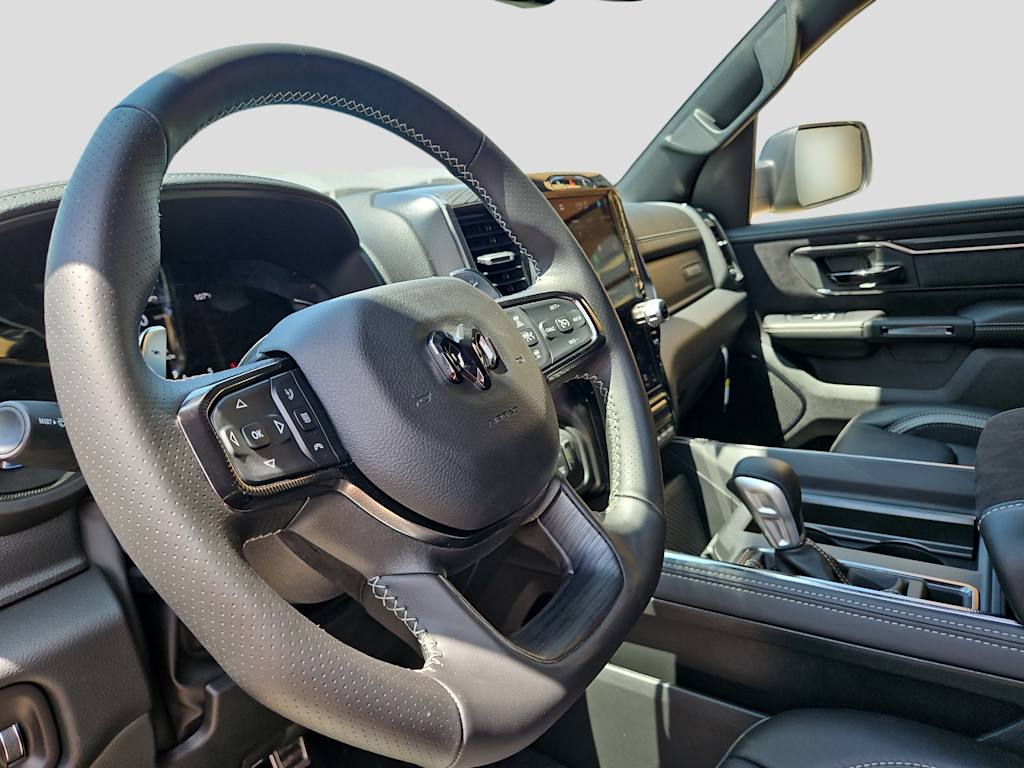 Thumbnail: 2026 RAM 1500 - 2