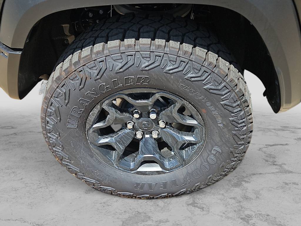 Thumbnail: 2026 RAM 1500 - 7