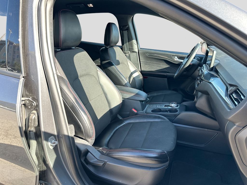 Thumbnail: 2025 Ford Escape - 27