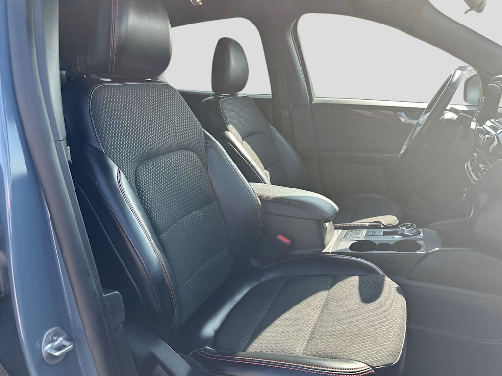 Thumbnail: 2025 Ford Escape - 28