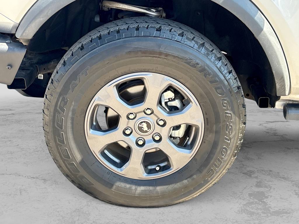 Thumbnail: 2022 Ford Bronco - 8