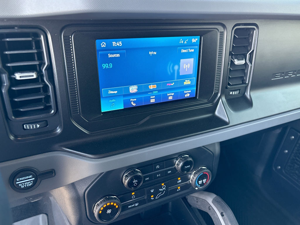 Thumbnail: 2022 Ford Bronco - 14