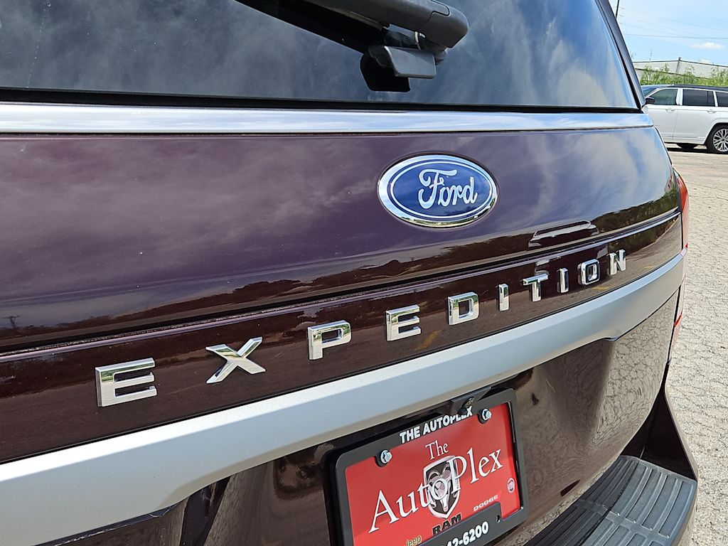 Thumbnail: 2023 Ford Expedition - 20