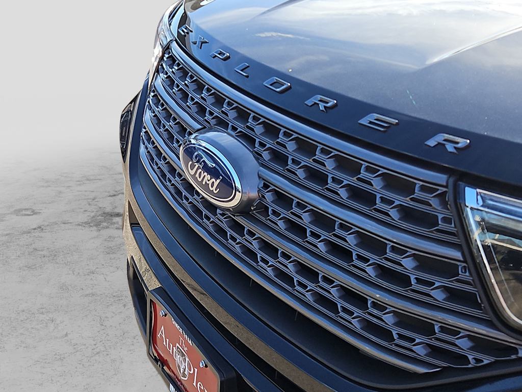 Thumbnail: 2022 Ford Explorer - 21