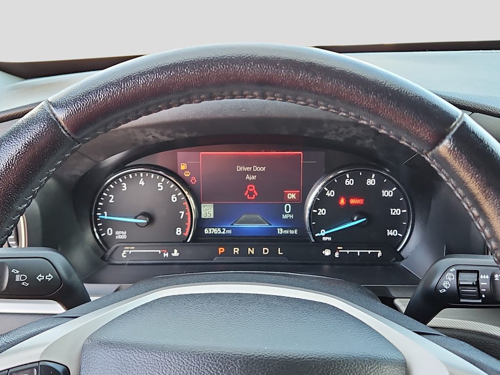 Thumbnail: 2022 Ford Explorer - 15