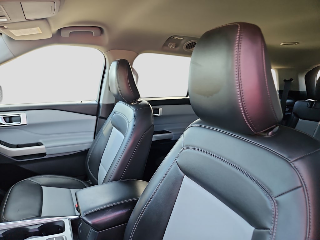 Thumbnail: 2022 Ford Explorer - 11