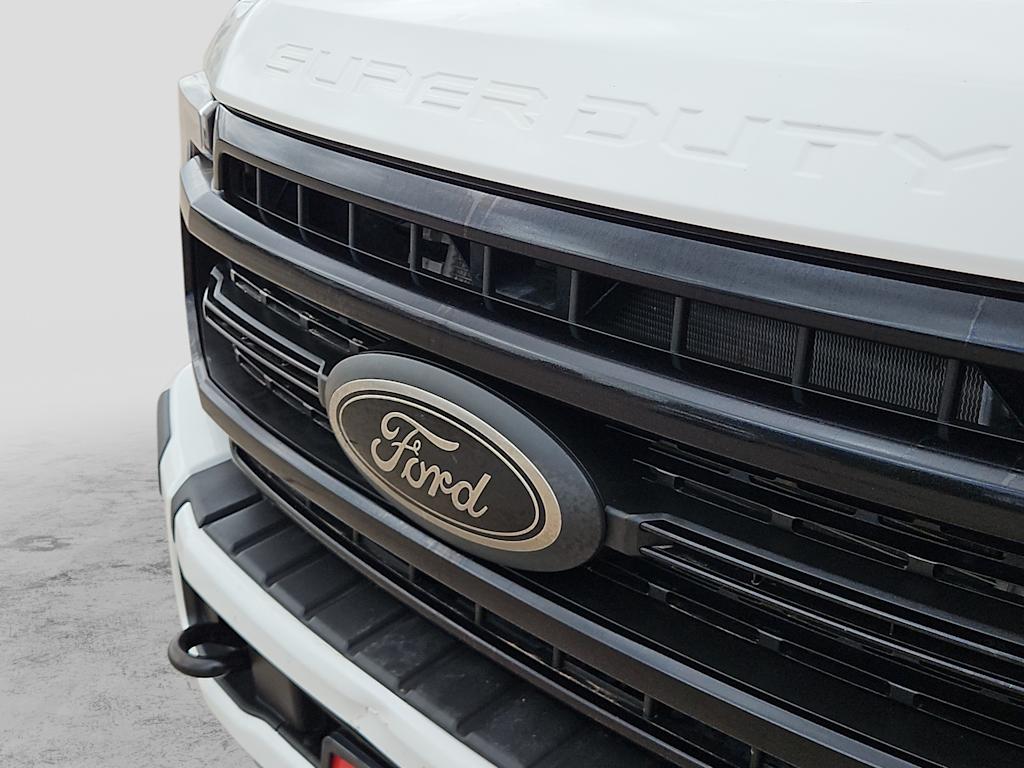 Thumbnail: 2022 Ford F-250 - 20