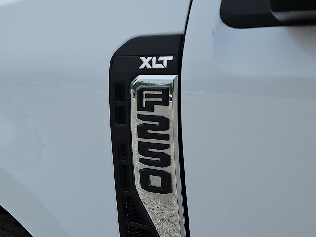 Thumbnail: 2024 Ford F-250 - 16
