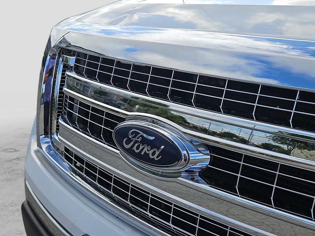 Thumbnail: 2013 Ford F-150 - 18