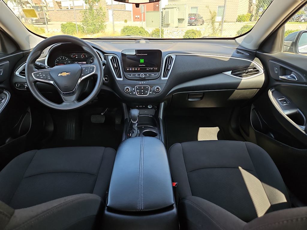 Thumbnail: 2023 Chevrolet Malibu - 10