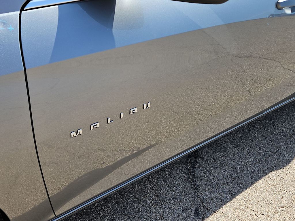 Thumbnail: 2023 Chevrolet Malibu - 7