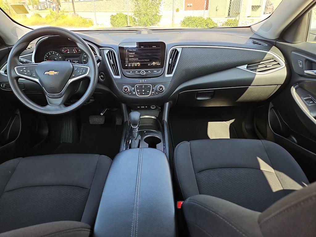 Thumbnail: 2023 Chevrolet Malibu - 10