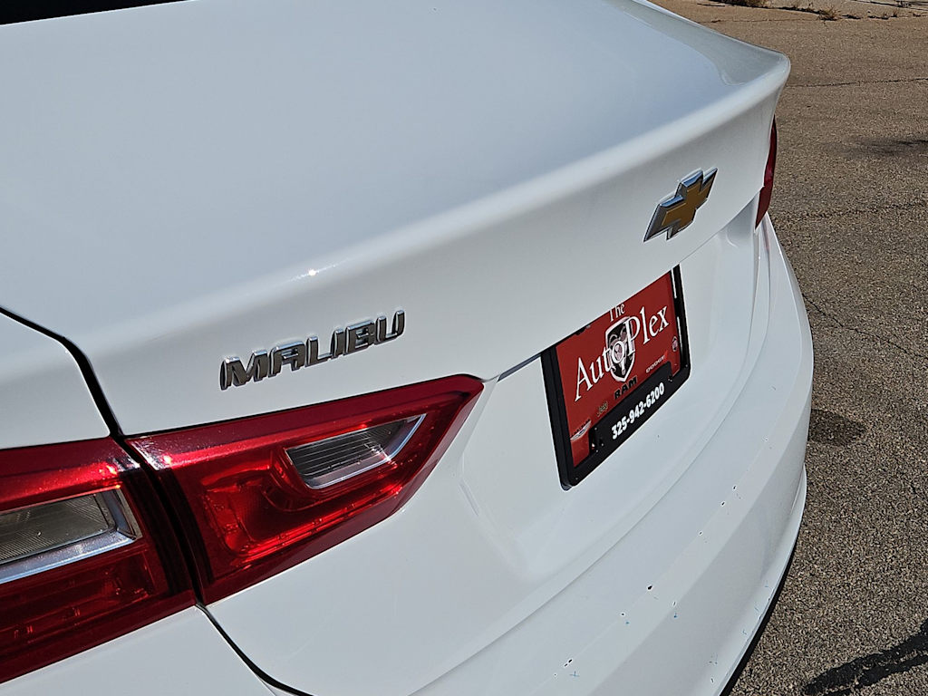 Thumbnail: 2023 Chevrolet Malibu - 7