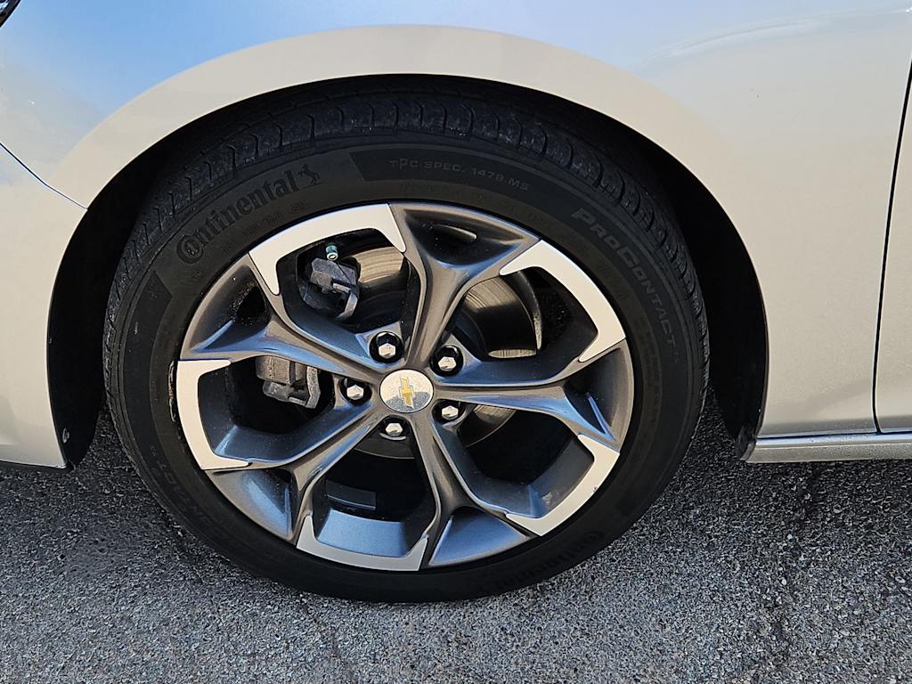Thumbnail: 2022 Chevrolet Malibu - 8