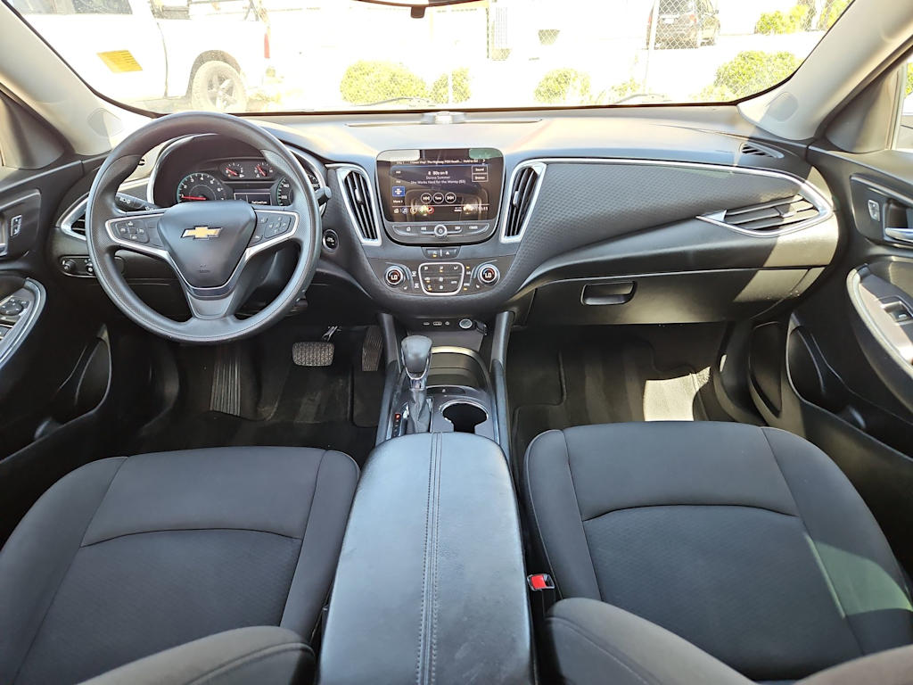 2021 Chevrolet Malibu LT 10