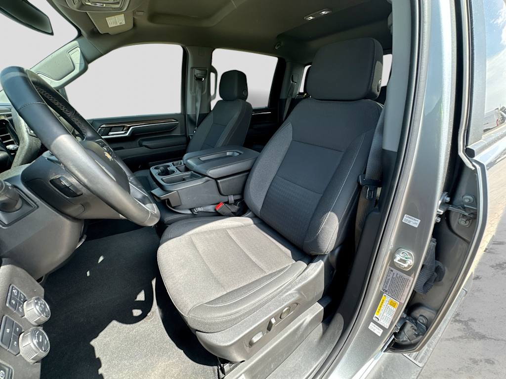 Thumbnail: 2025 Chevrolet Silverado 2500 - 12
