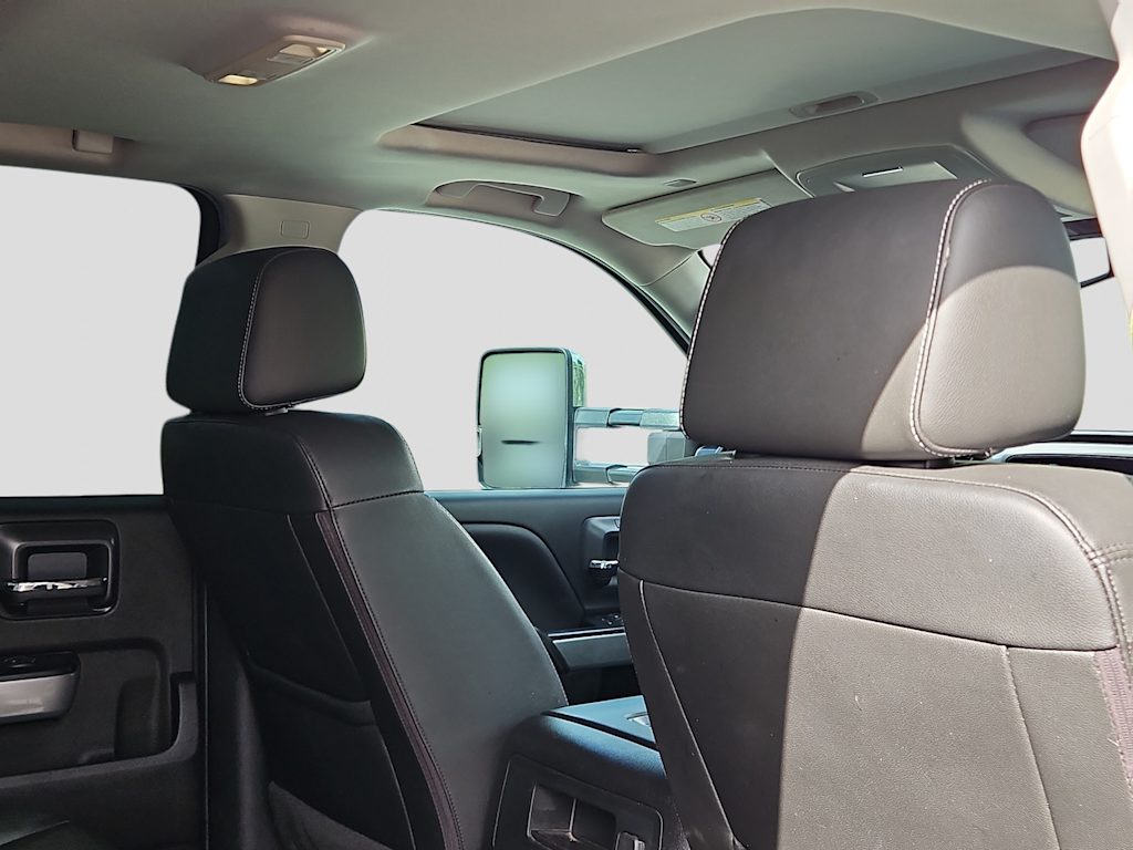 Thumbnail: 2019 Chevrolet Silverado 3500 - 22