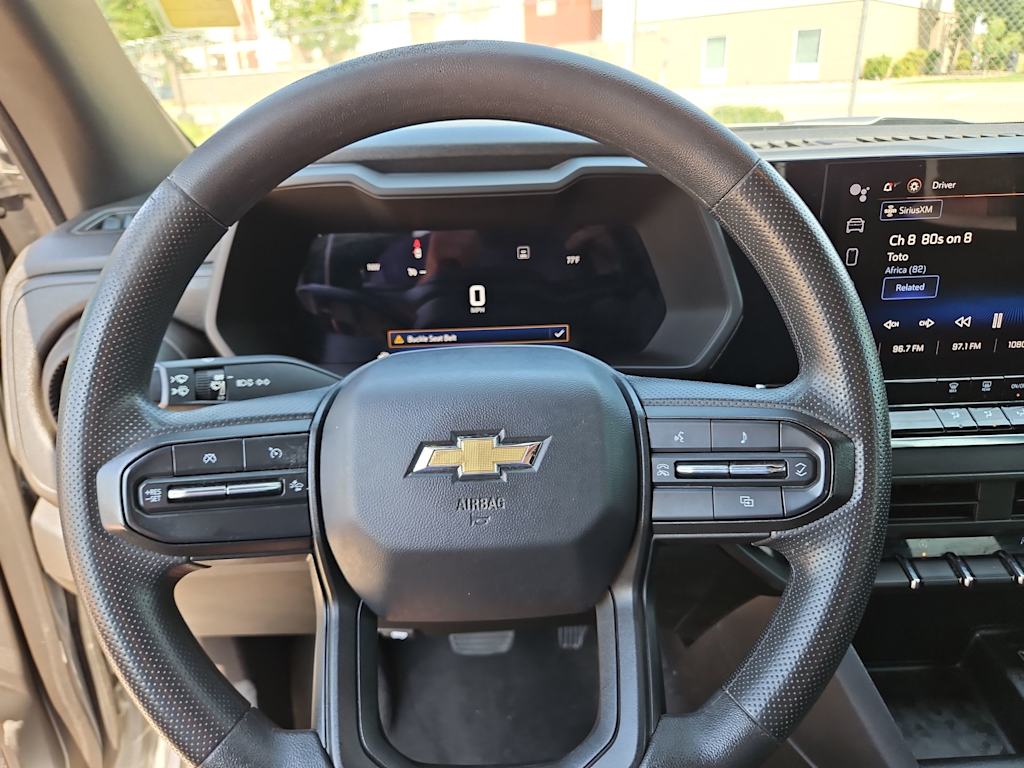 Thumbnail: 2023 Chevrolet Colorado - 13