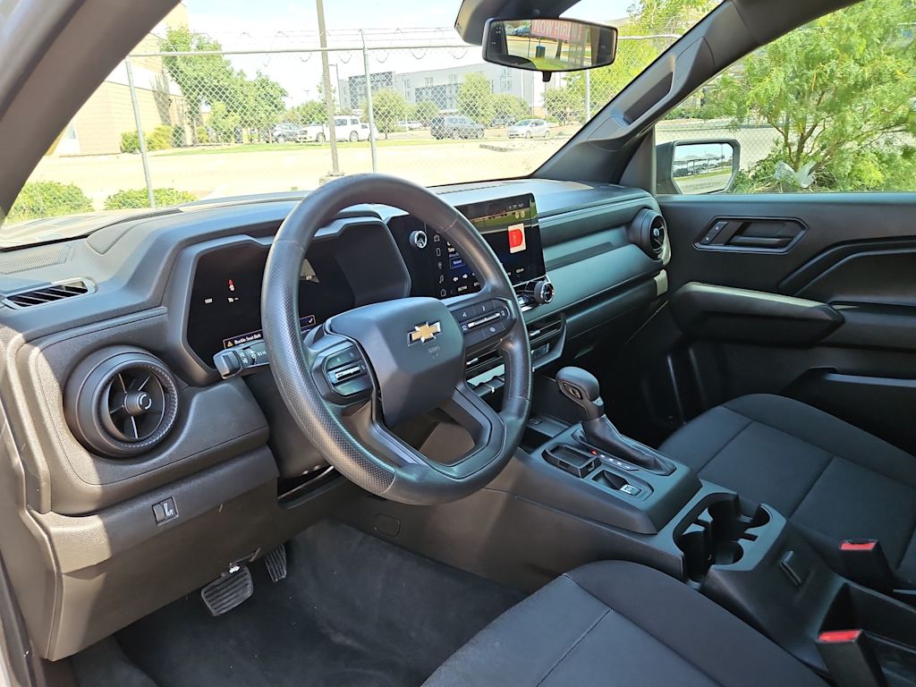 Thumbnail: 2023 Chevrolet Colorado - 2