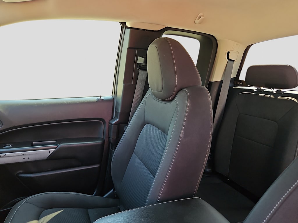 Thumbnail: 2018 Chevrolet Colorado - 23