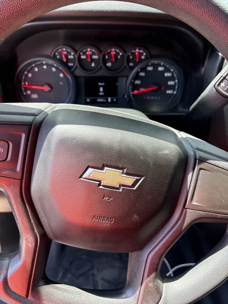 Thumbnail: 2021 Chevrolet Silverado 1500 - 10