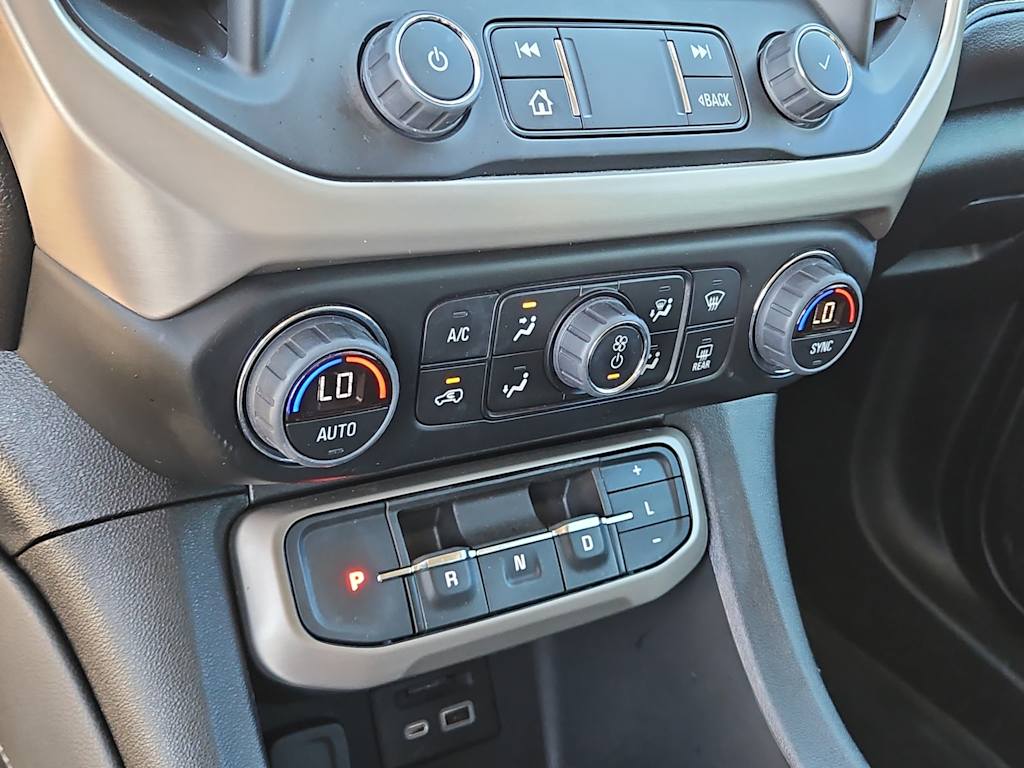 Thumbnail: 2023 GMC Acadia - 25