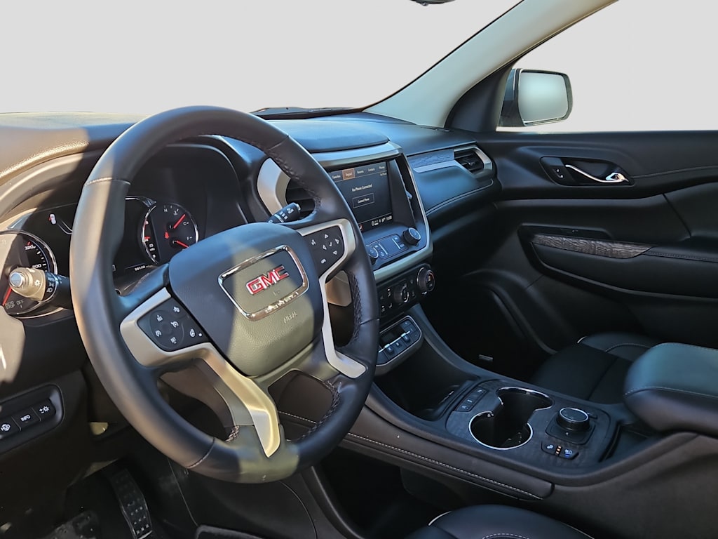 Thumbnail: 2023 GMC Acadia - 2