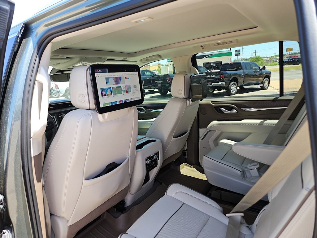 Thumbnail: 2023 GMC Yukon XL - 13